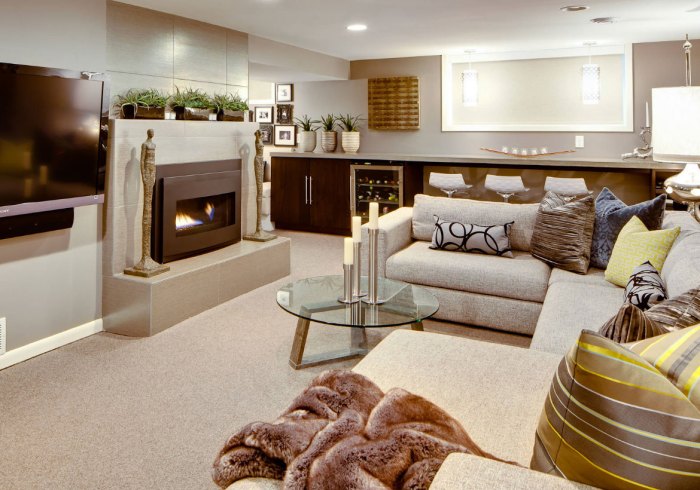 How to Decorate a Large Basement Room with Style and Functionality